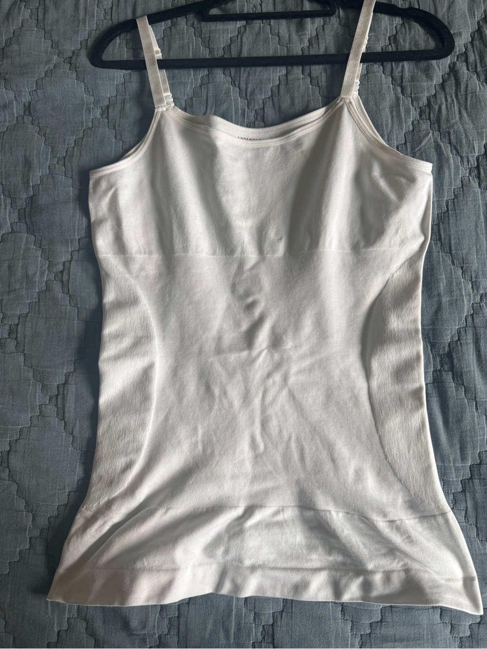 Women’s White Seamless Shaping Camisole with Adjustable Straps